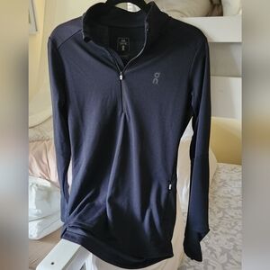 ON women's climate shirt black quarter zip Sweater Hiking Running Base Layer L